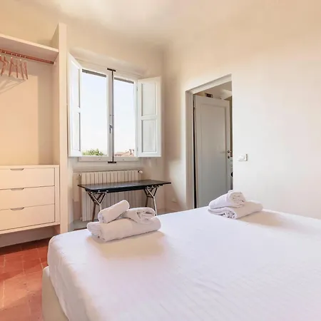 Apartment Sweet House In Santo Spirito